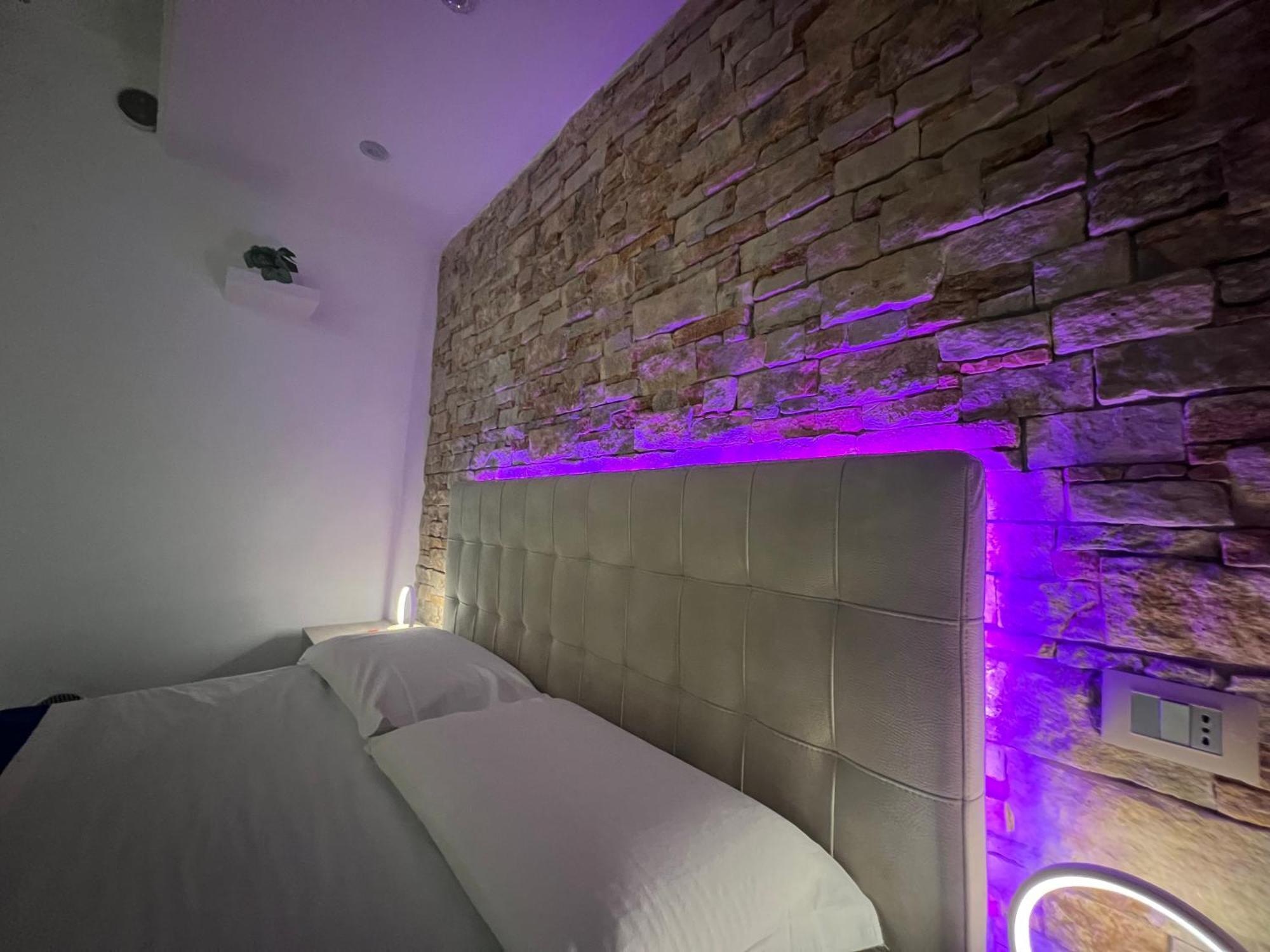 B&B Palazzo Del Toro Монтесильвано Экстерьер фото