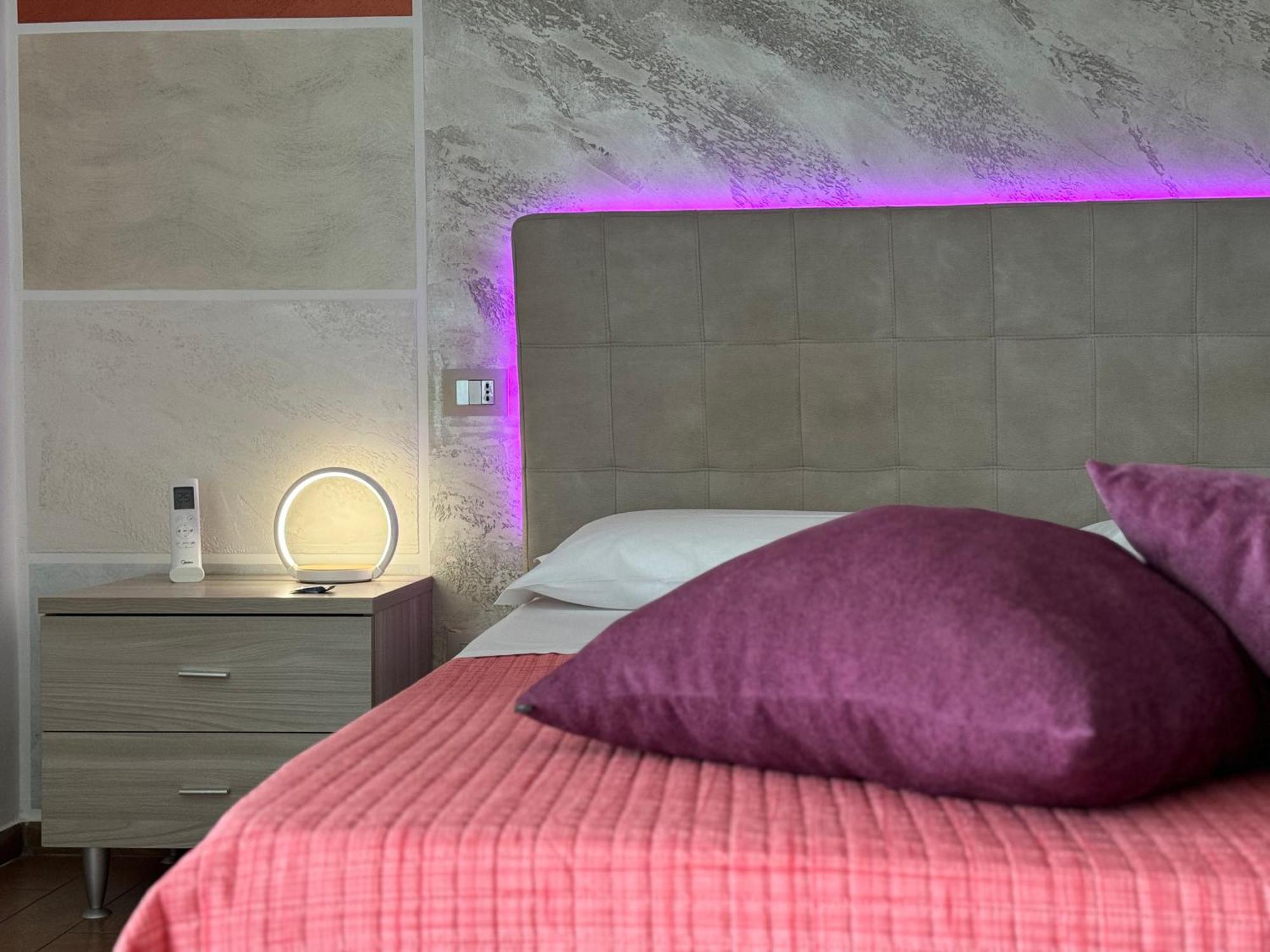 B&B Palazzo Del Toro Монтесильвано Экстерьер фото